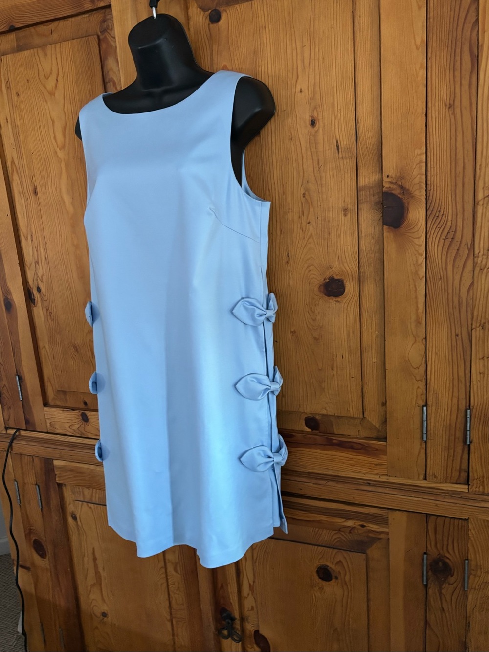Trina Turk Arlette pastel blue sleeveless dress with bows Sz 10 M